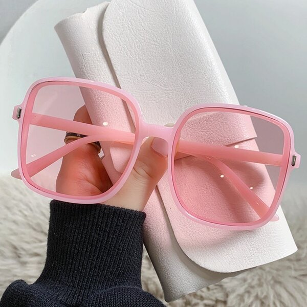 Lunettes de soleil femme rose tendance