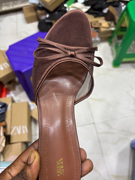 Sandales élégantes en cuir