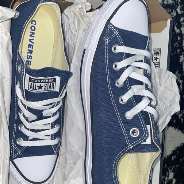 Converse basses en toile bleue