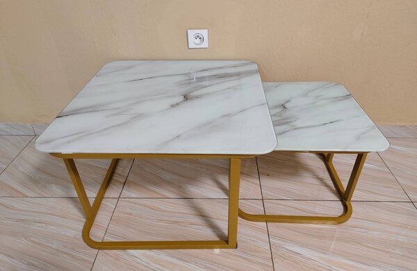 Table basse moderne en marbre