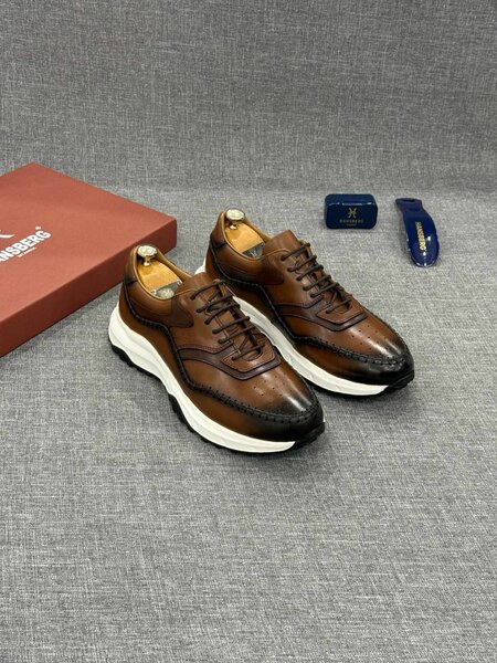 Chaussures en cuir élégantes