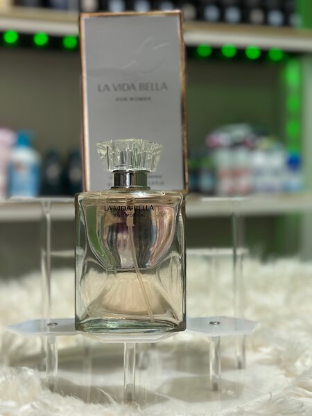 Parfum Féminin Élégant
