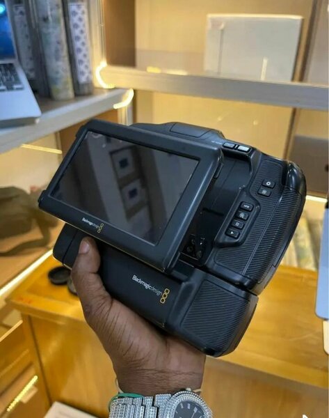 Blackmagic Design Studio Camera 4K