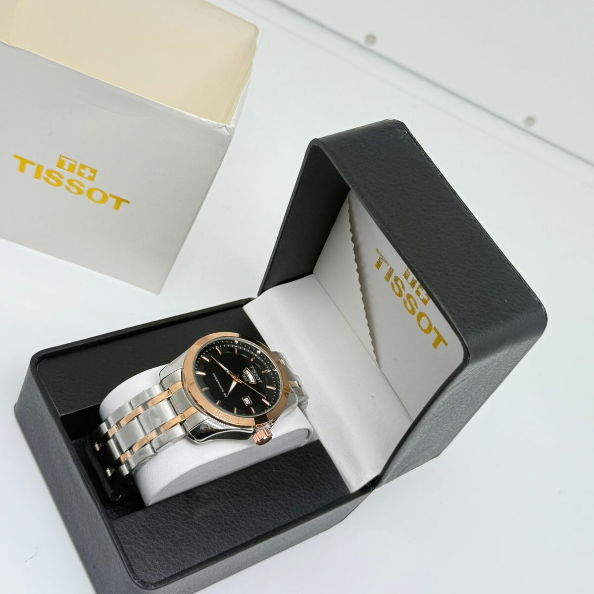 Montre Tissot en acier inoxydable