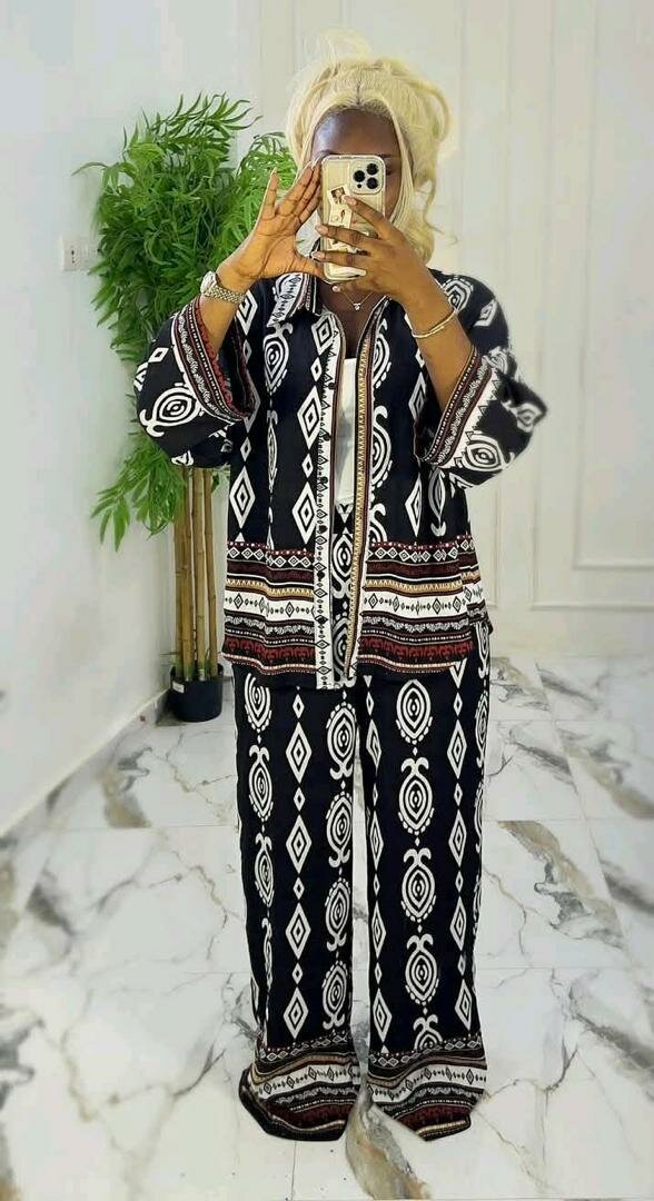 Ensemble africain pour femme
