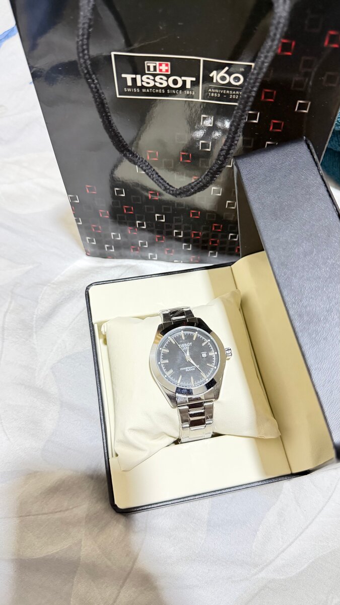 Montre Tissot en acier inoxydable