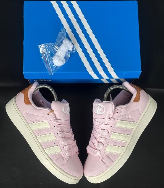 Sneakers roses Adidas