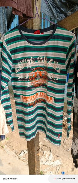 T-shirt à rayures homme