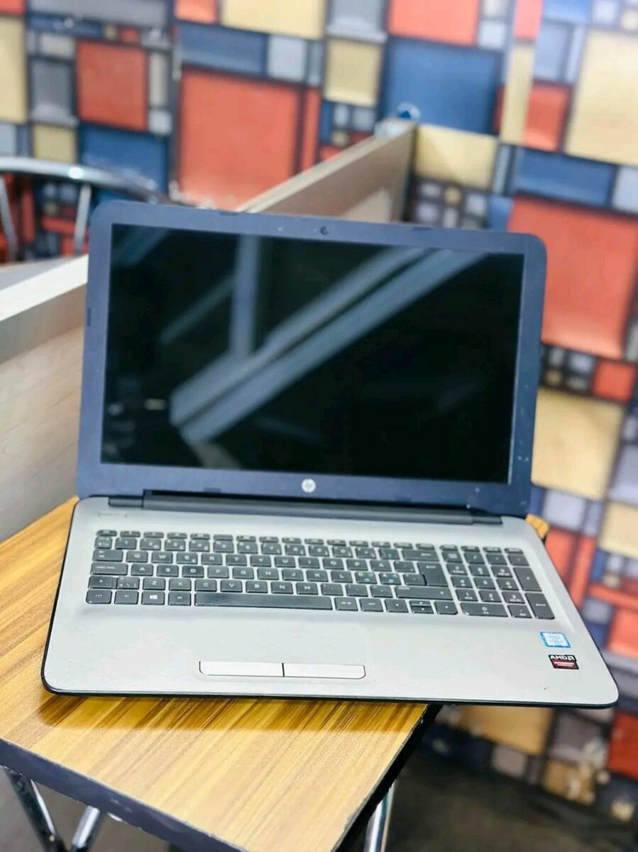 HP Portable Léger et Puissant