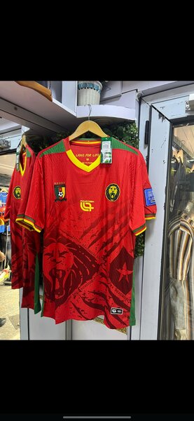 Maillot de football coloré