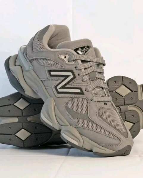 Chaussures New Balance grises