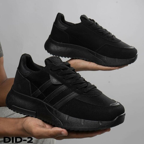 Chaussures Adidas noires élégantes