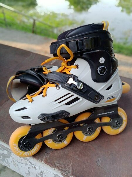 Rollers en ligne ajustables