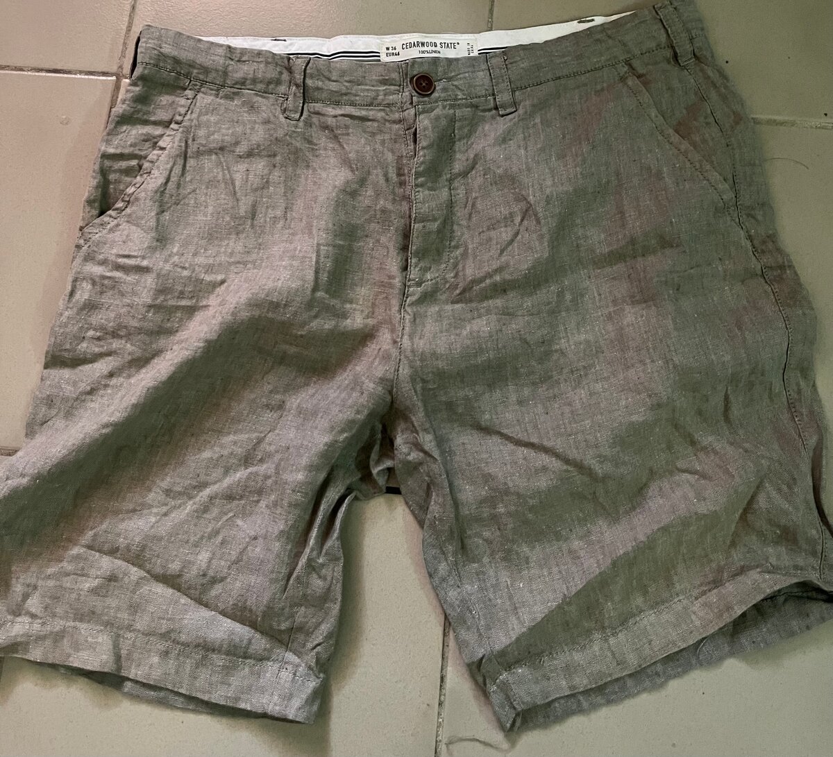 Shorts en lin pour homme
