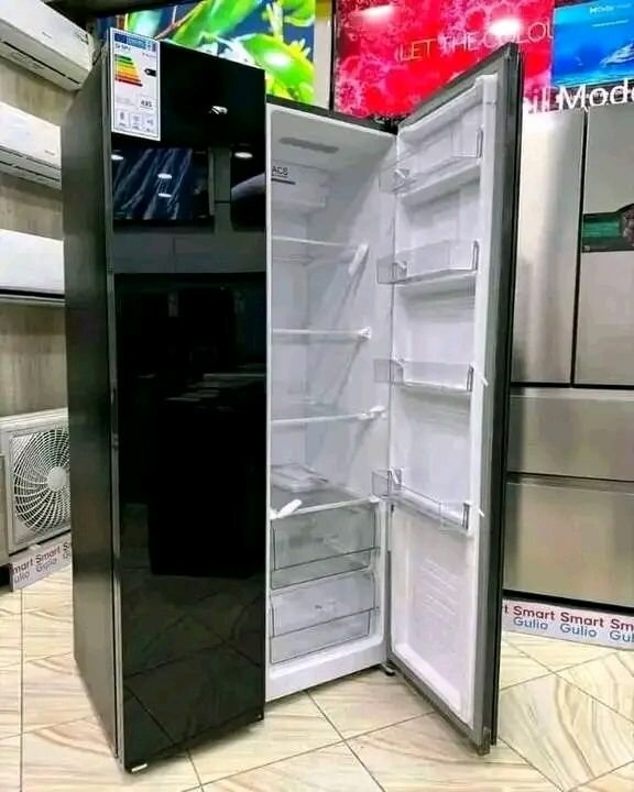 Réfrigérateur double porte moderne