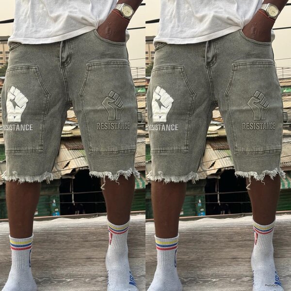 Shorts en jean déchiré pour homme