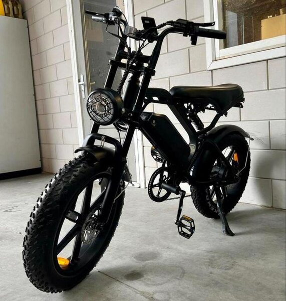 Vélo électrique pliant noir