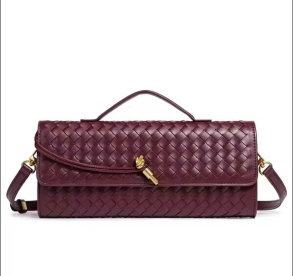 Sac à bandoulière en cuir tressé