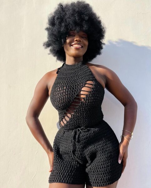 Combinaison crochet noir chic