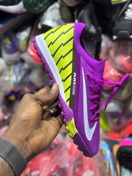 Chaussures de sport colorées