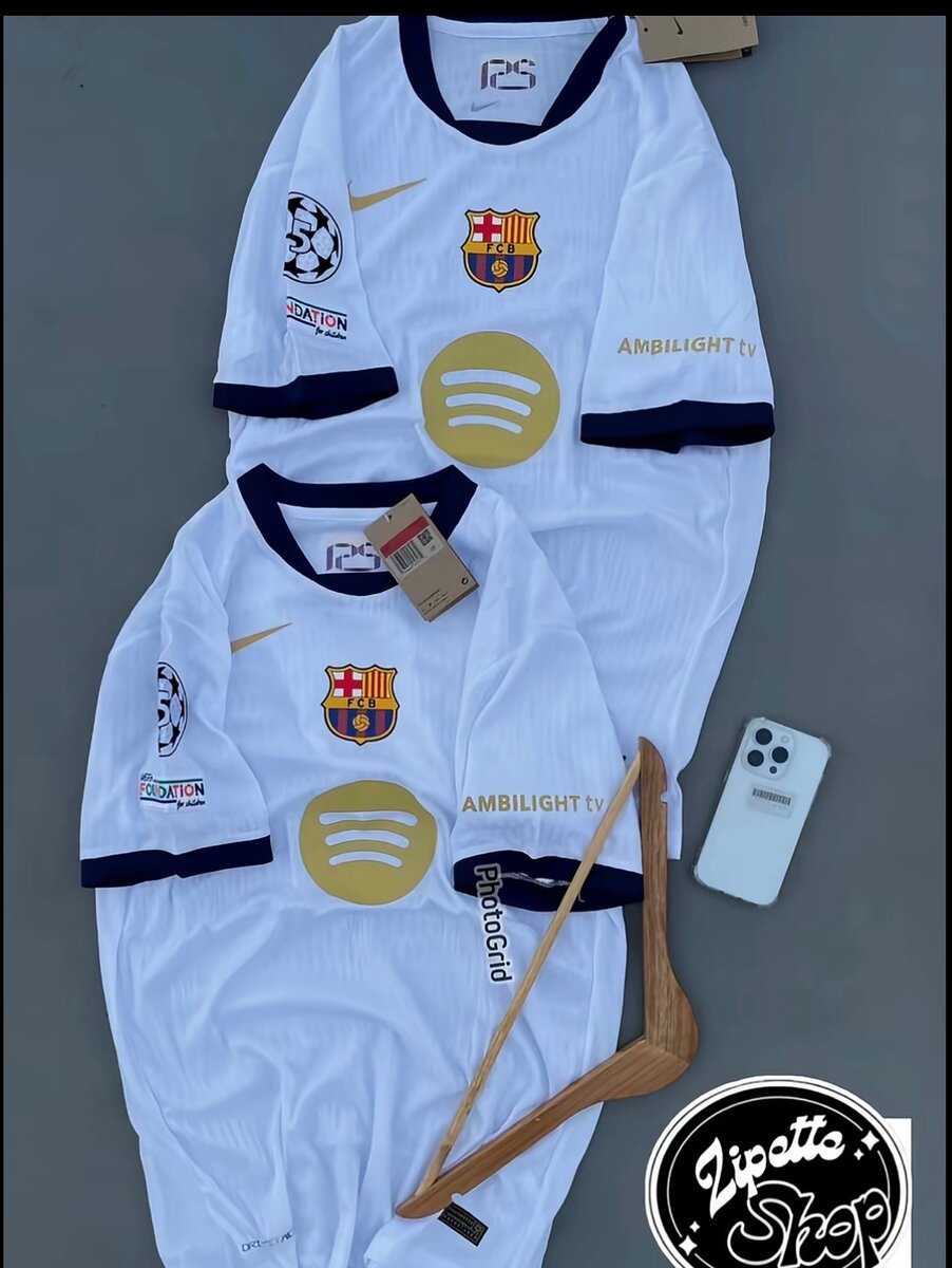 Maillots de football Real Madrid