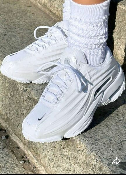 Chaussures Nike blanches pour homme