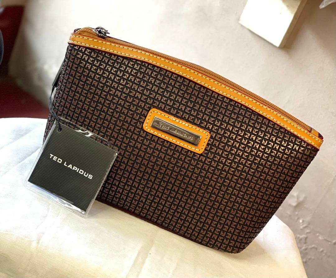 Trousse Toilettage Ted Lapidus