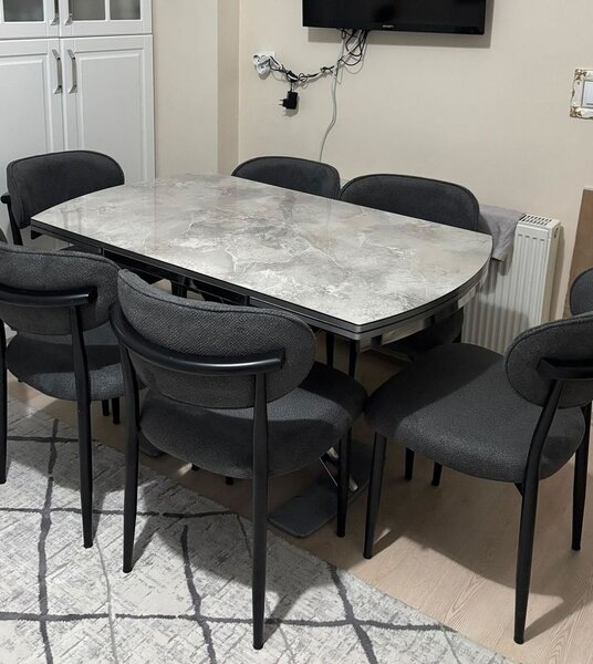 Table à manger en marbre