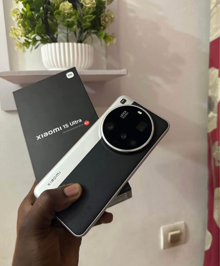 Xiaomi Mi 15 Ultra - Smartphone