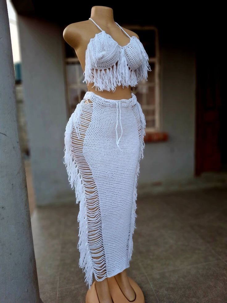 Ensemble tricoté déchiré pour femme