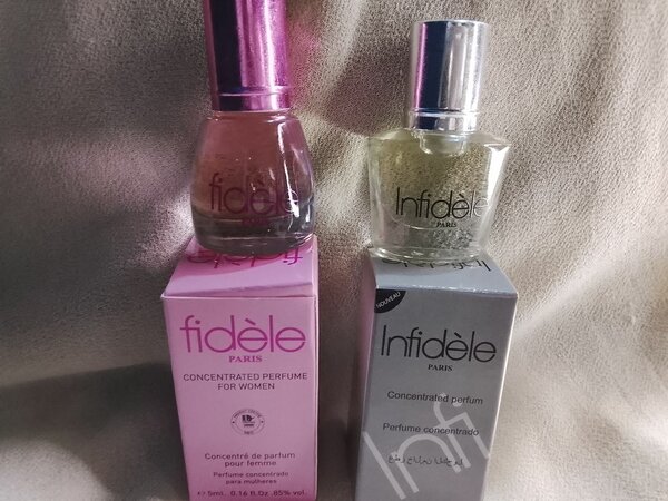 2 parfums fidèle de Paris