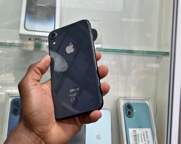 iPhone XR Noir - Téléphone Apple Reconditionné