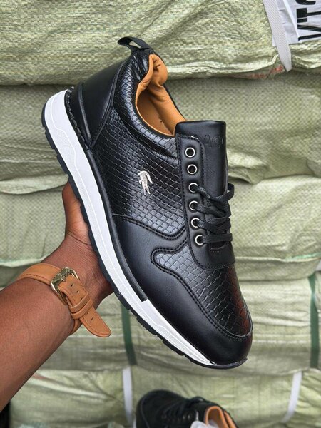 Sneakers en cuir élégants