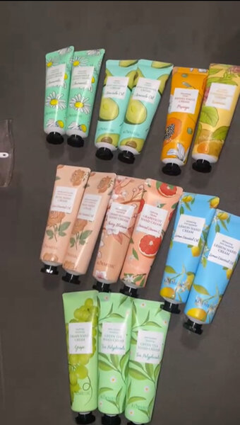 Crèmes Mains Fruits Parfumées