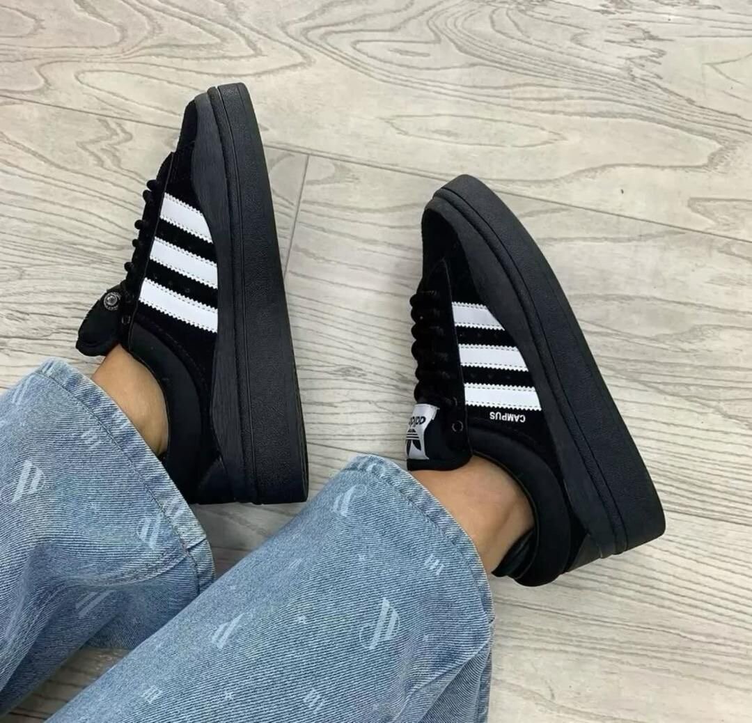 Baskets Adidas Bad Bunny noires