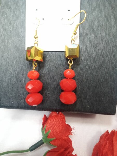 Boucles d'oreilles perles rouges