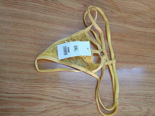 Bikini jaune en dentelle taille XXL