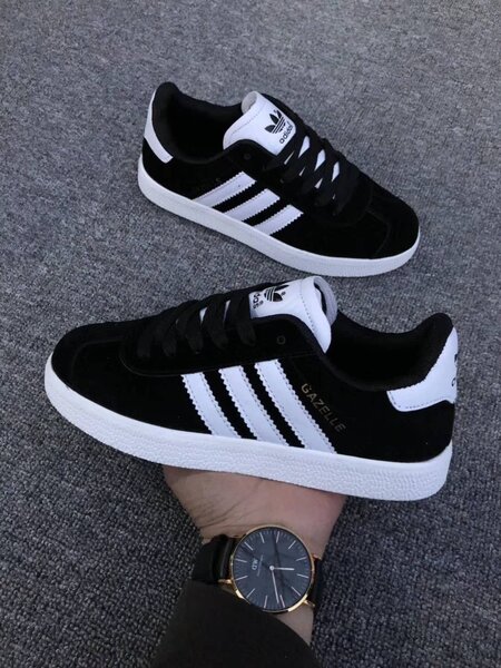 Chaussures Homme Adidas