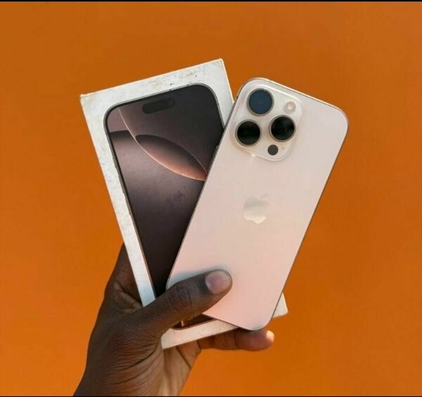 Apple iPhone 16Pro - Téléphone