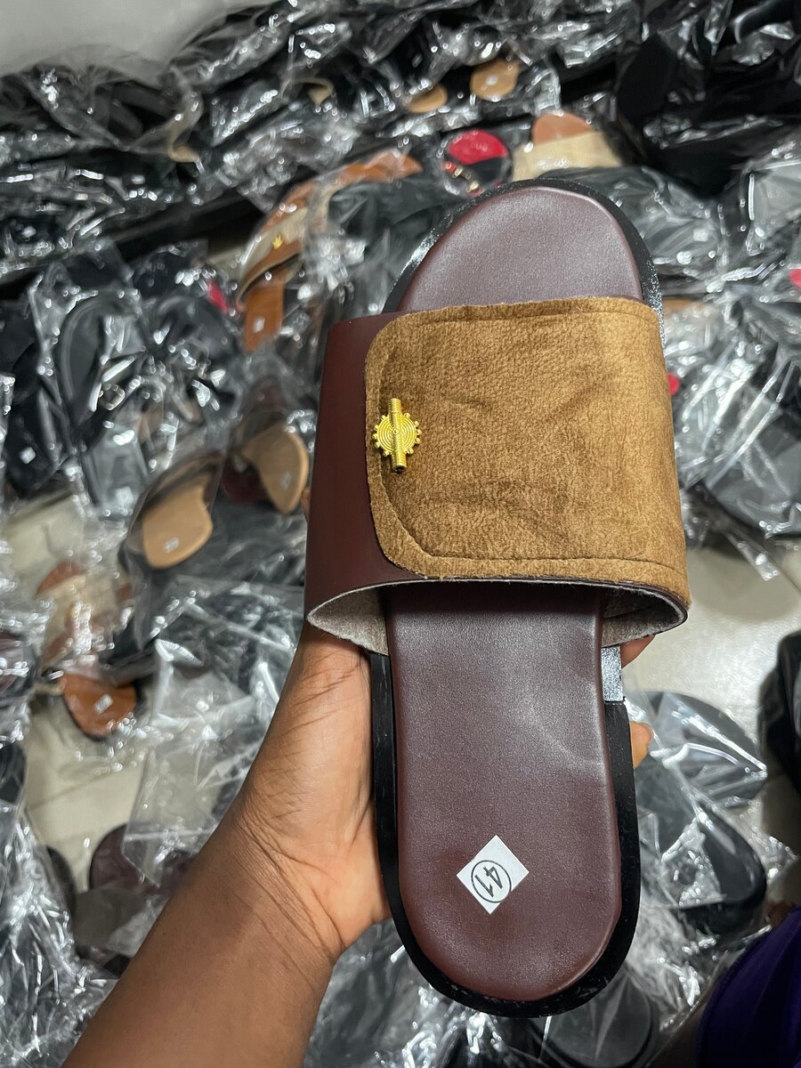 Sandales en cuir pour homme