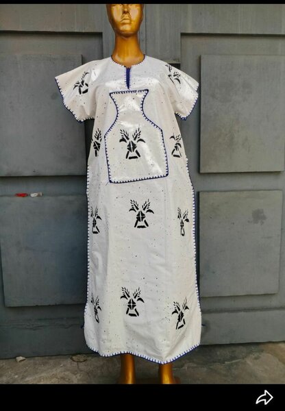 Robe africaine brodée