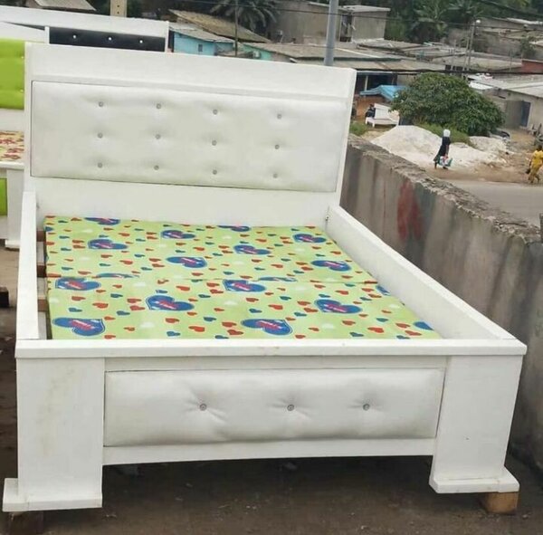 Lit double moderne blanc