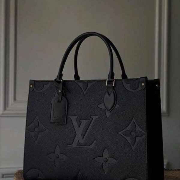 Sac Louis Vuitton noir en cuir