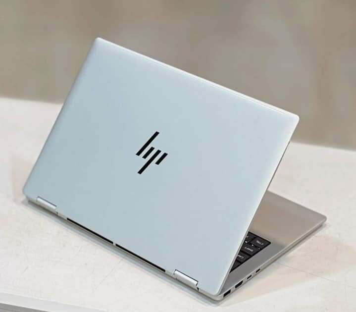 HP EliteBook Core i5 13.3 pouces
