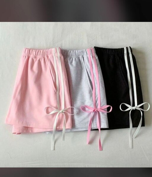 Shorts femme en coton rose, gris et noir