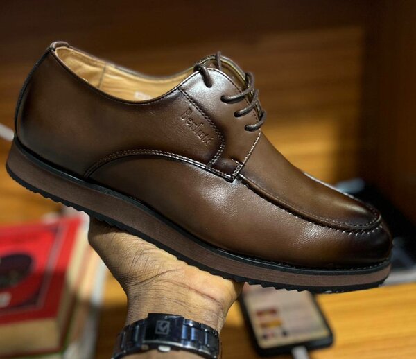 Chaussures en cuir élégantes