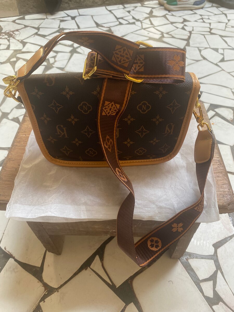 Sac bandoulière élégant