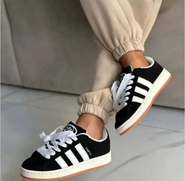 Baskets noires classiques