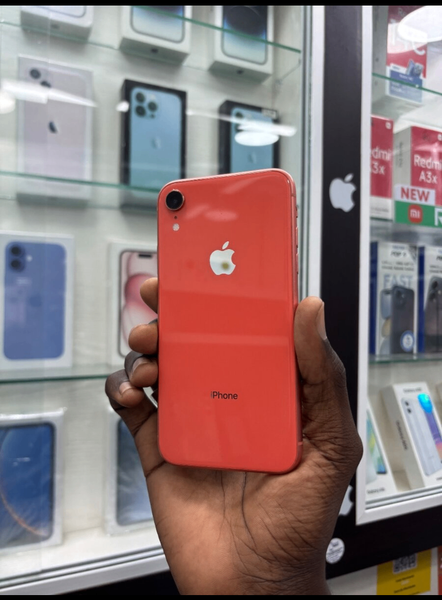 iPhone XR Rouge Débloqué