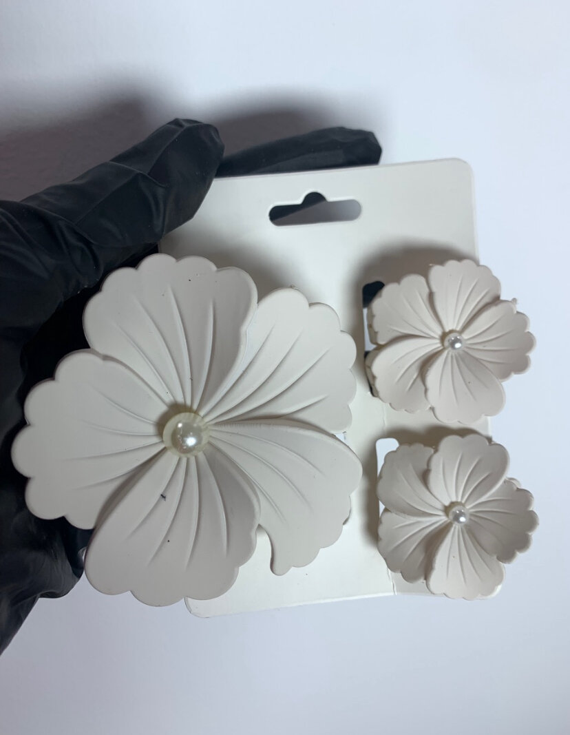 Pinces à cheveux fleuries pastel